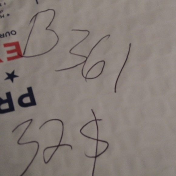 NWT BEAUTIFUL EFM EARRINGS & BRACELET RETAIL $32 - Picture 6 of 6